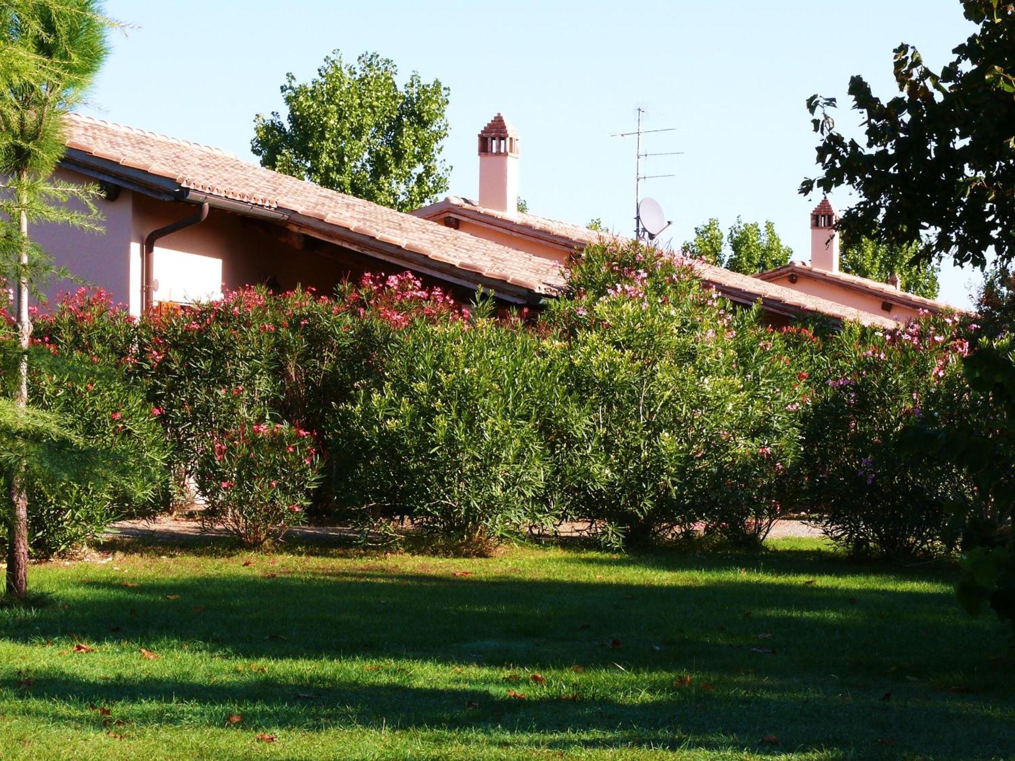 Trilo Dalia Villa Marina di Grosseto Exterior foto